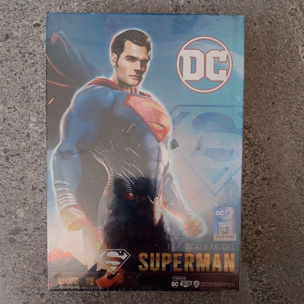 Mainan Action Figure Fondjoy DC Superman Original