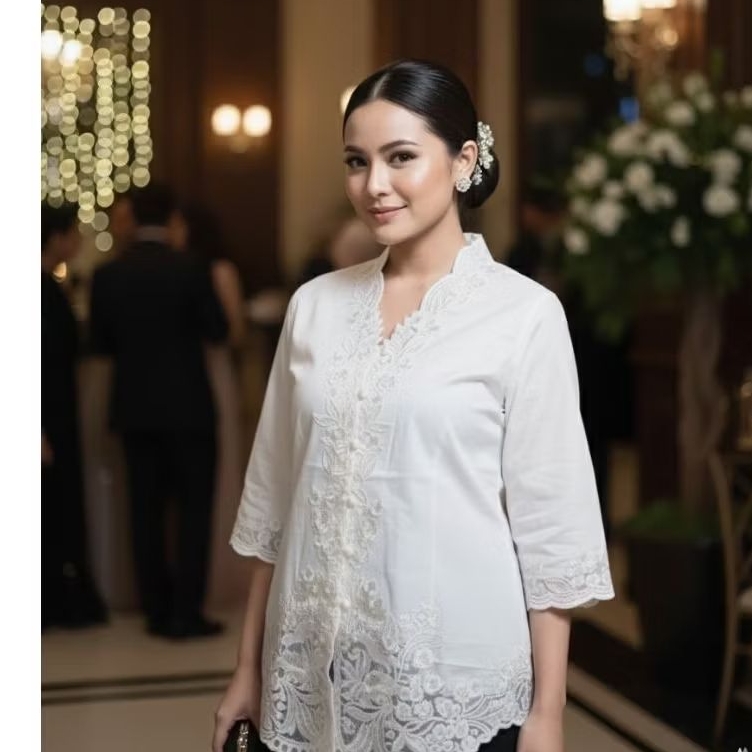 PROMO Kebaya hitam Bordir /kebaya Katun lapis furing / atasan kebaya putih katun bordir jumbo/ atasa