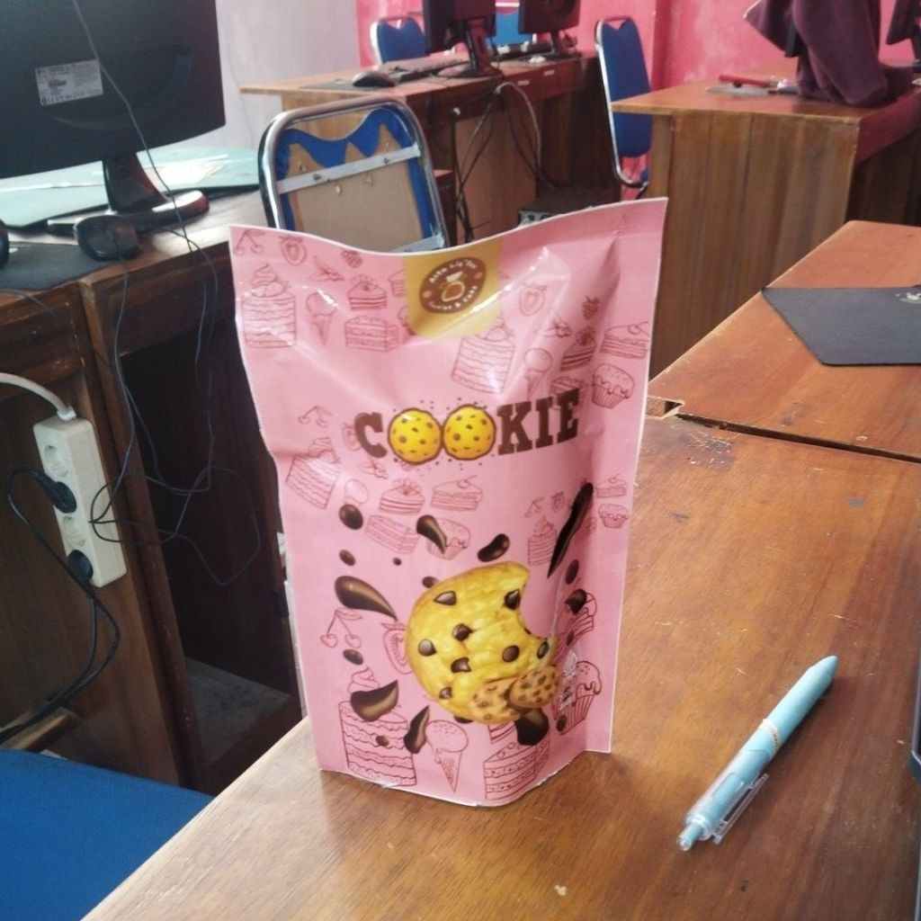 Standing pouch custom