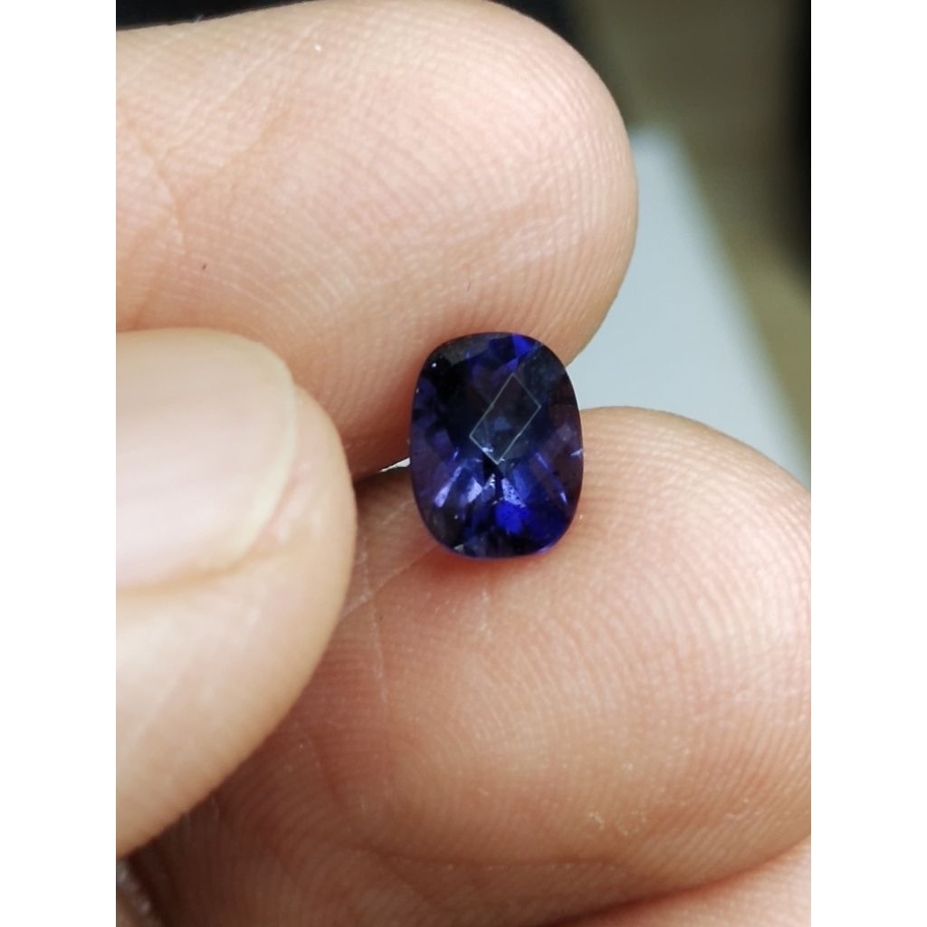 Natural Iolite / Blue Sapphire Air Memo 7 x 5 x 3.9 mm 0.9 Ct Super Violetish Purple Cushion Cabocho