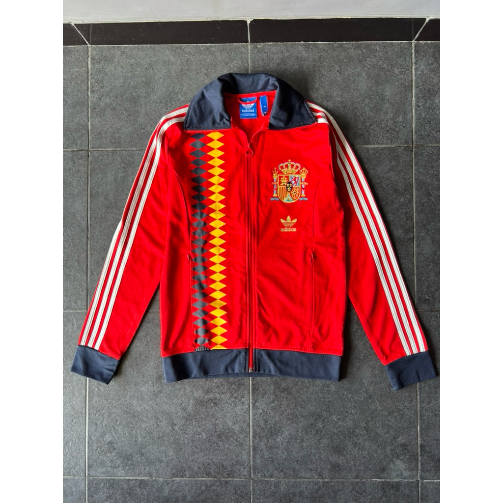 Tracktop Adidas Spain