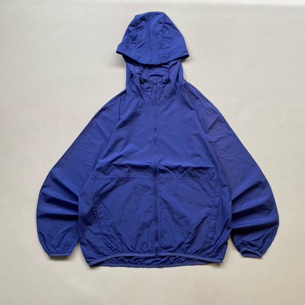 jaket uniqlo pocketable lightweight