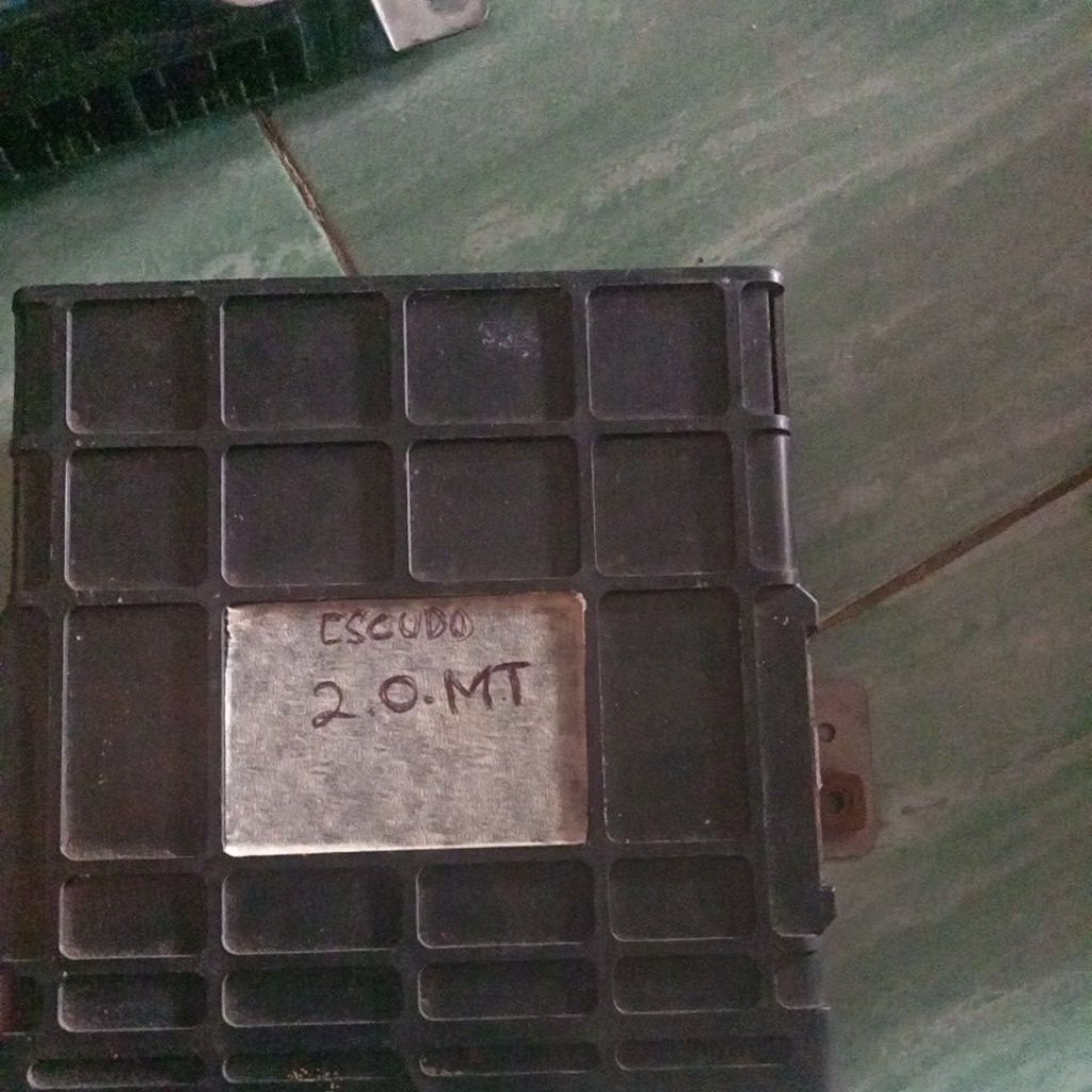 ECU wering Escudo 2.0 MT