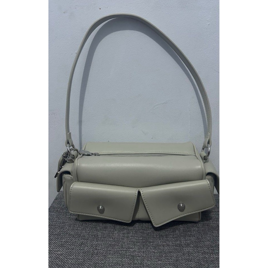 LYN SHOULDER BAG ORIGINAL BRAND THAILAND