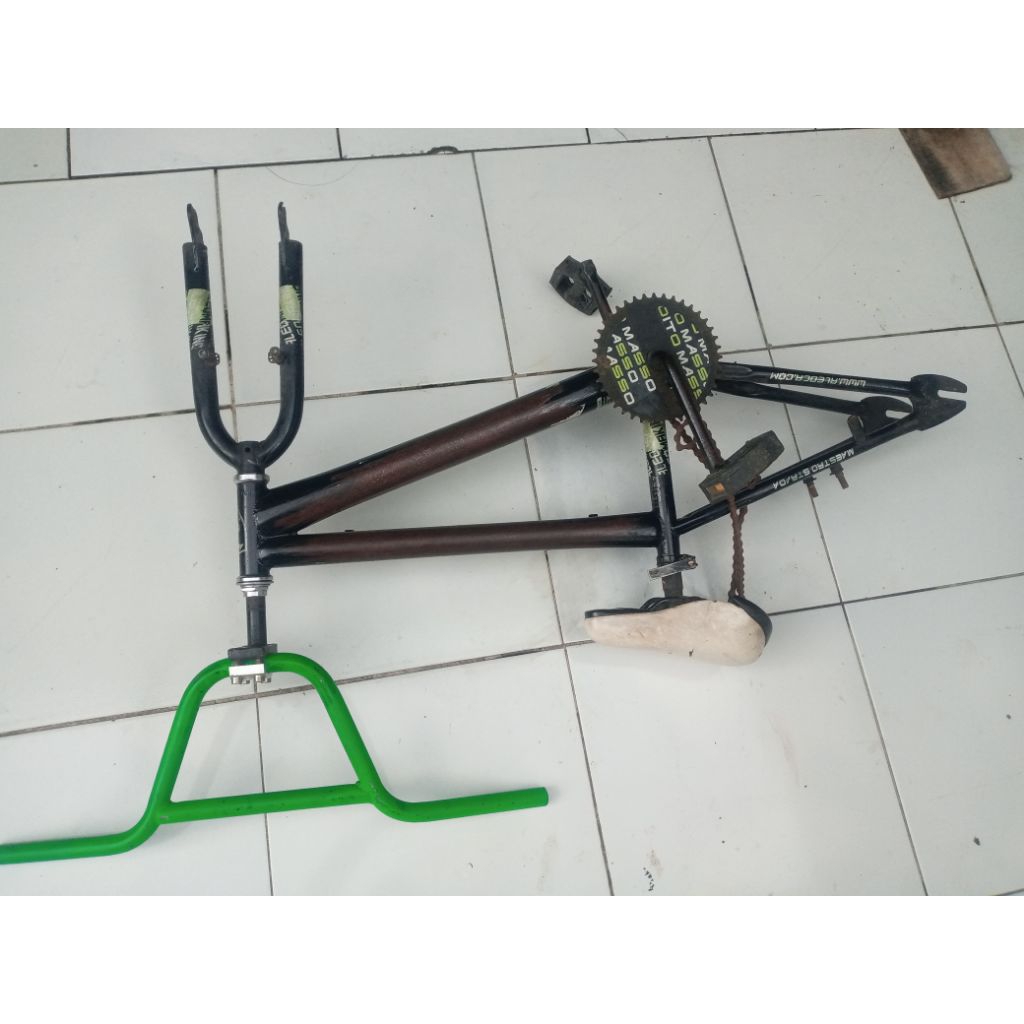 frame rangka sepeda BMX ukuran 20