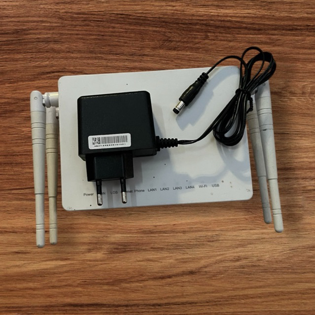 ZTE ZXHN F672Y dualband port biru