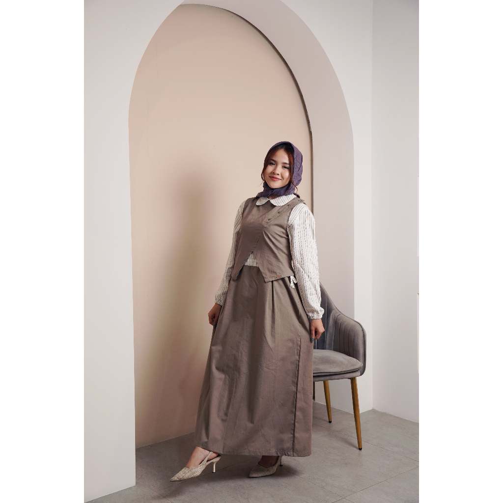 Missty Freeteen Dress Gamis Wanita One Set Atasan Kemeja Outer Rompi dan Rok Panjang Warna Abu NEW A