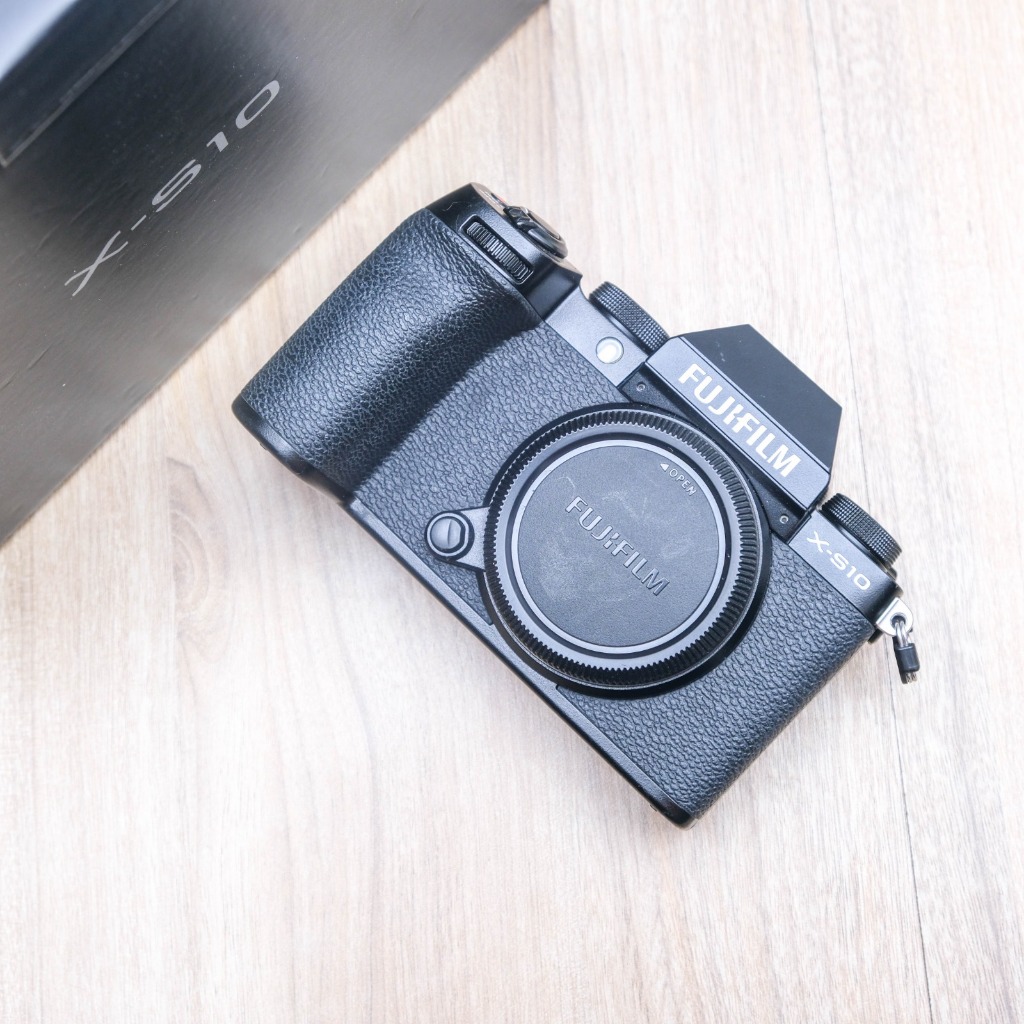 KAMERA FUJIFILM XS-10 BODY ONLY FULLSET