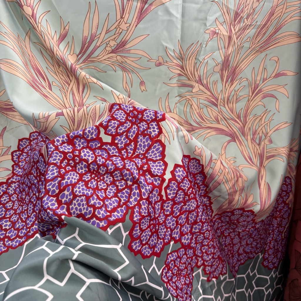Bahan Kain Satin Silk Motif Floral Geometric Luxury - Kain Meteran High Quality untuk Tunik, Rok Lil