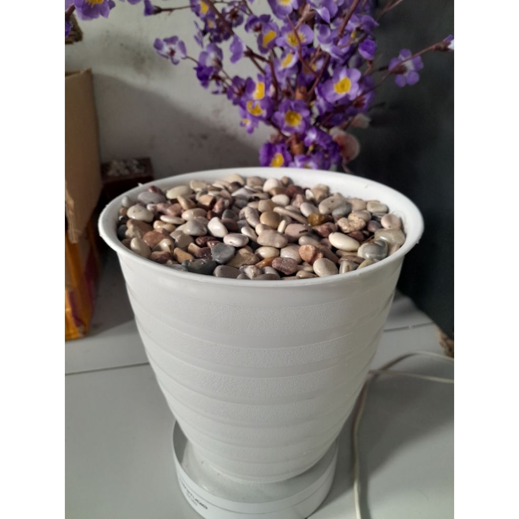 pot bunga/vas bunga untuk tanaman hias sudut ruangan/meja ruangan