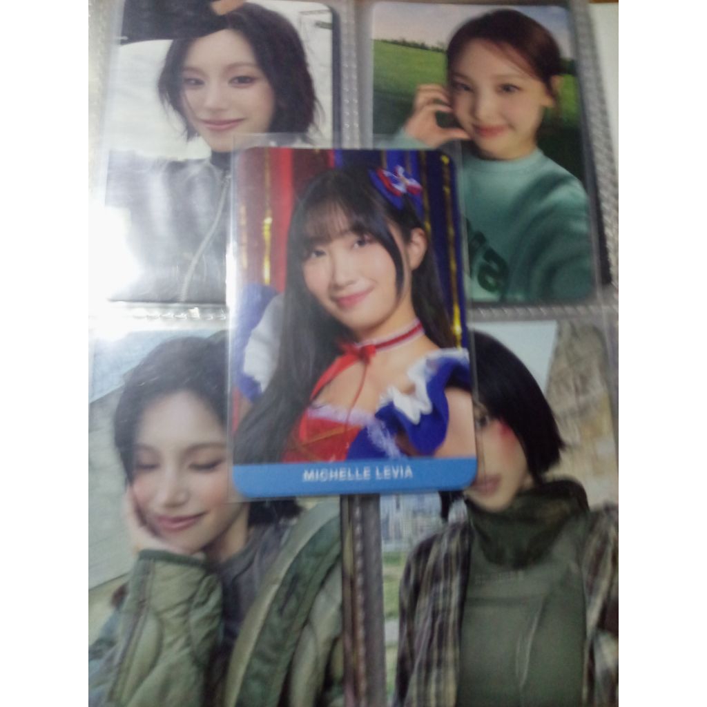 PHOTOCARD CIRCUS LEVI JKT48