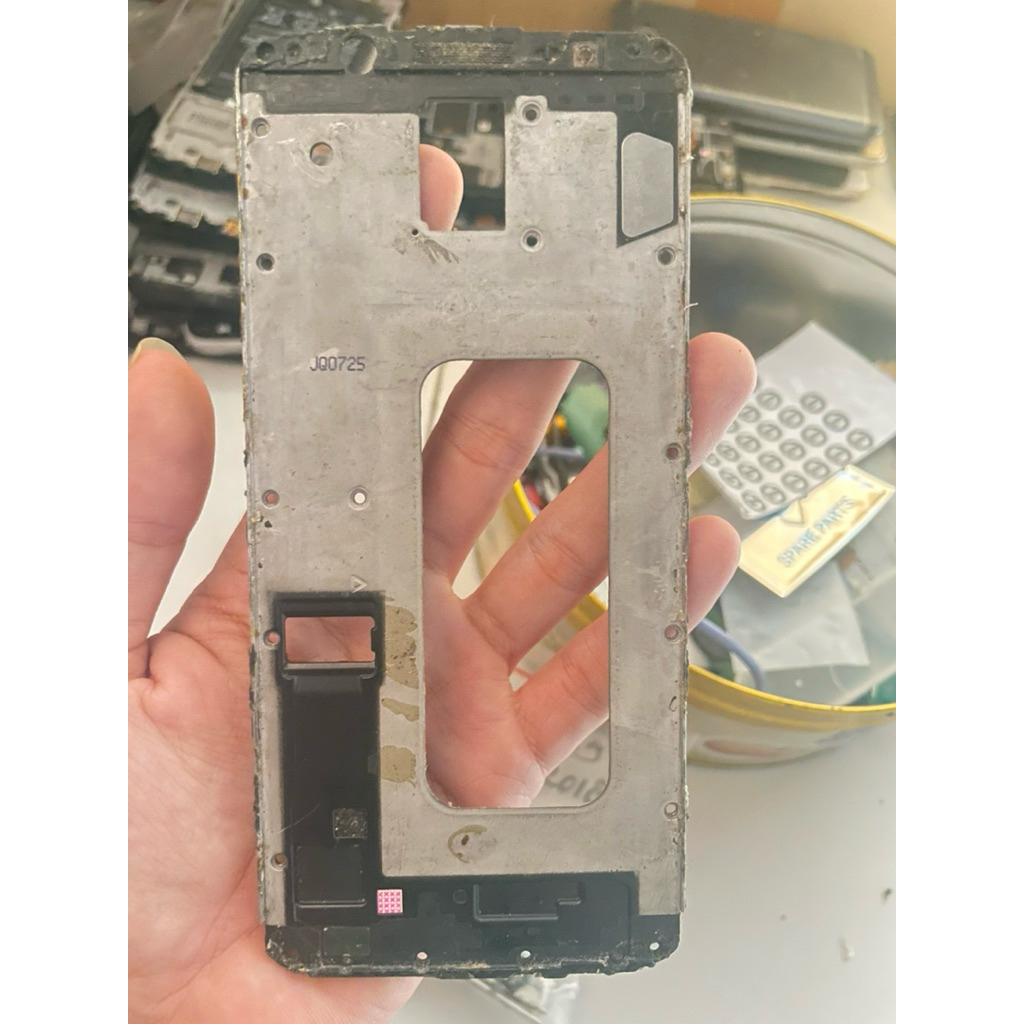 FRAME TATAKAN LCD SAMSUNG GALAXY J8 SM-J810 COPOTAN