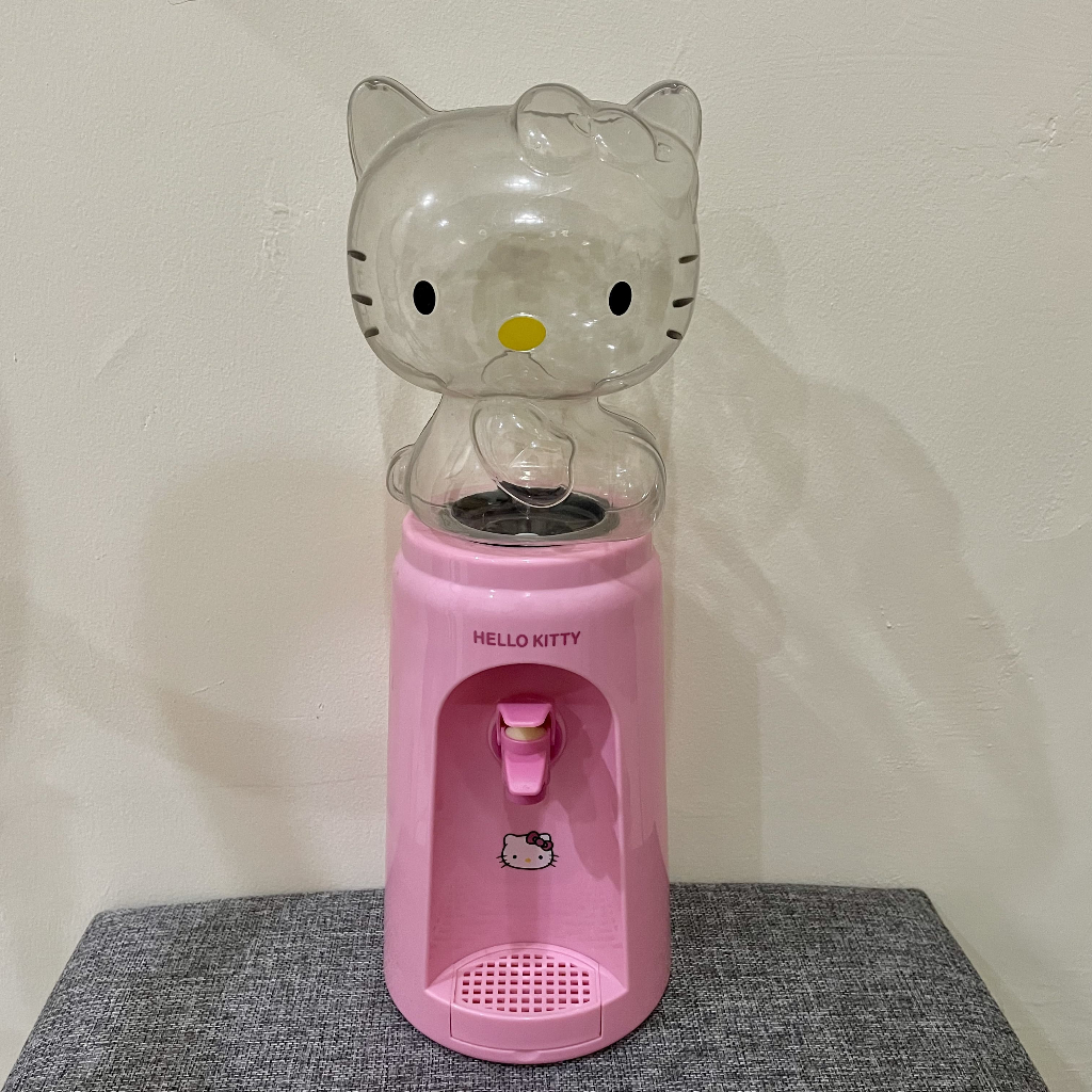 [NEGO] Dispenser Air Minum Mini Kecil Galon Hello Kitty Kucing Pink Merah Muda Anak Cewek Gadis Kos 