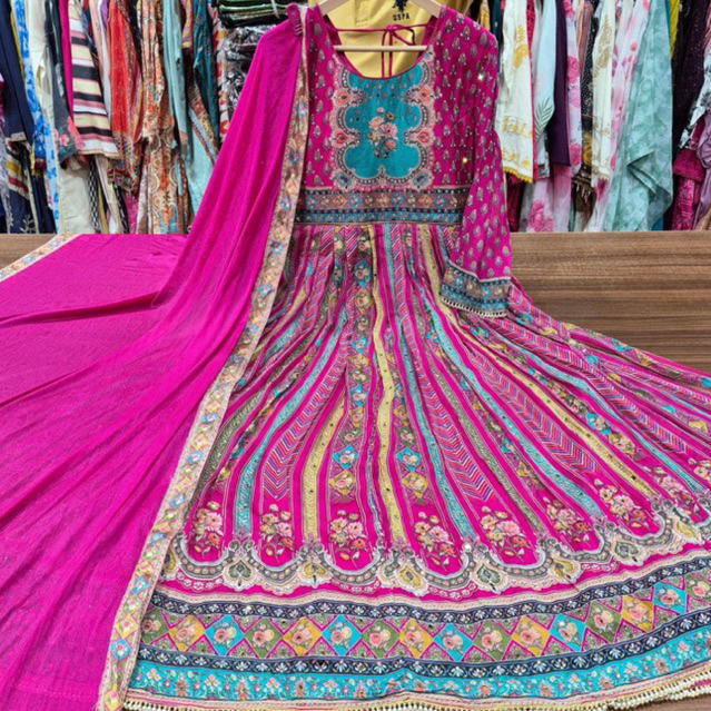 Dress wanita asli india mewah viral