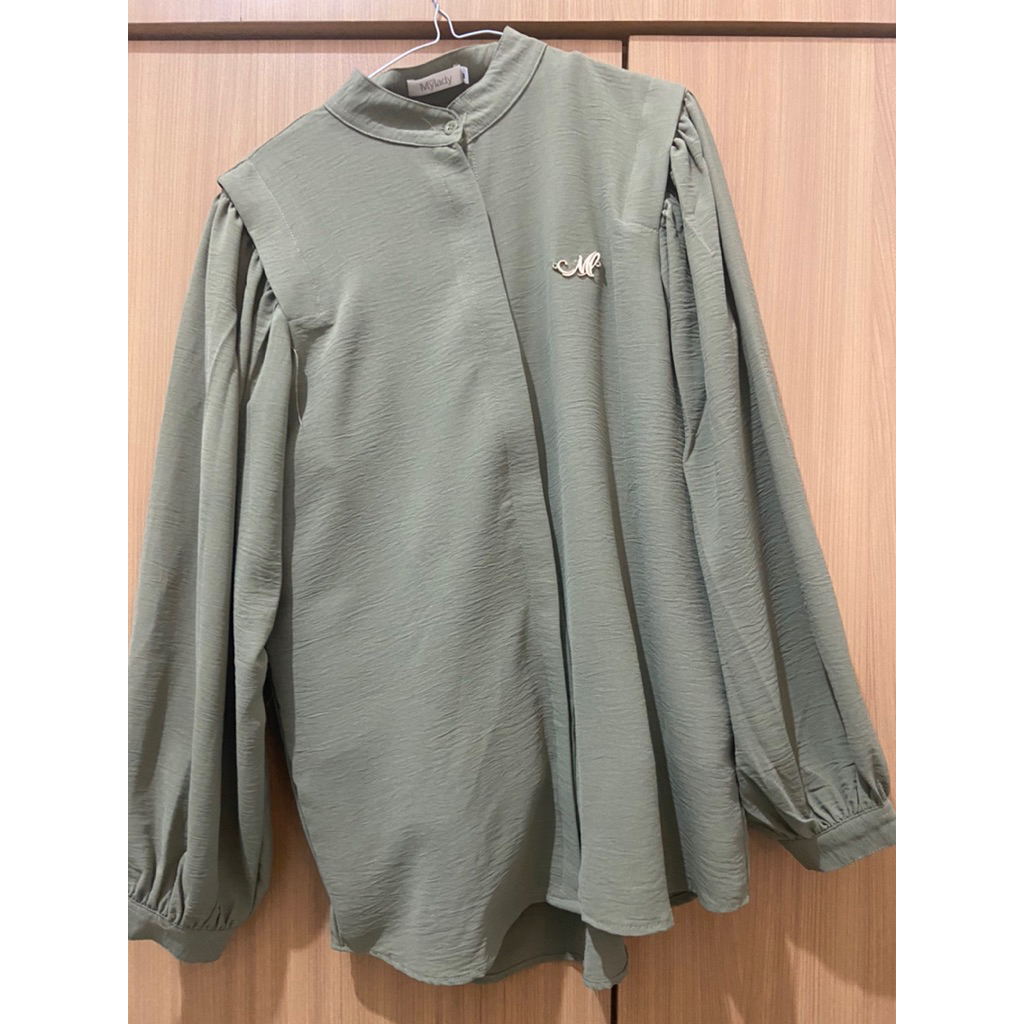 PRELOVED Kemeja MyLady M