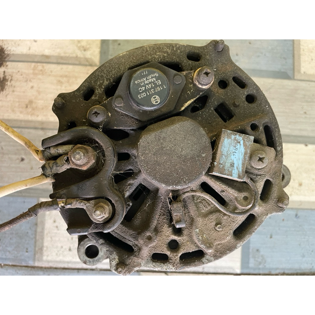 Alternator mercedes W124