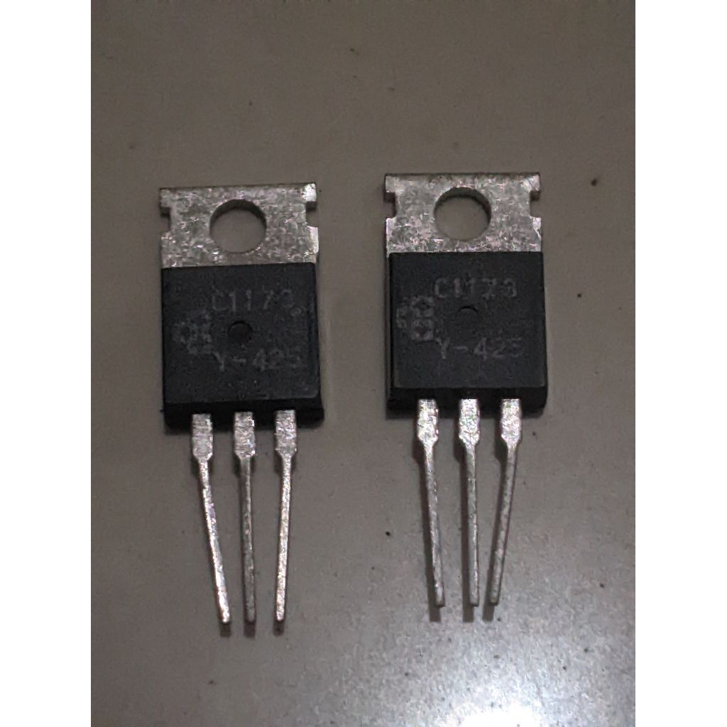 C1173 2SC1173 TOSHIBA Bipolar silicone Transistor NPN TO220