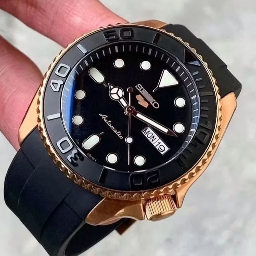 seiko mod srpd skx nh36 movement gold pvd case