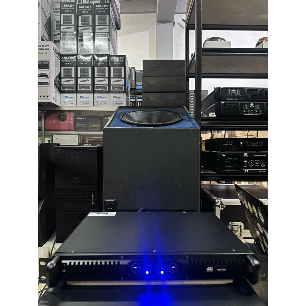 DBQ Power Amplifier HD 500 - Sistem Suara Profesional dengan Output 2x520W dan 2x720W untuk Kualitas