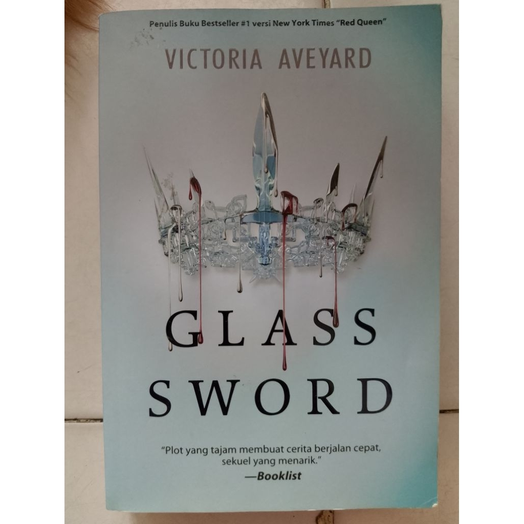 Novel Red Queen Series (Glass Sword)