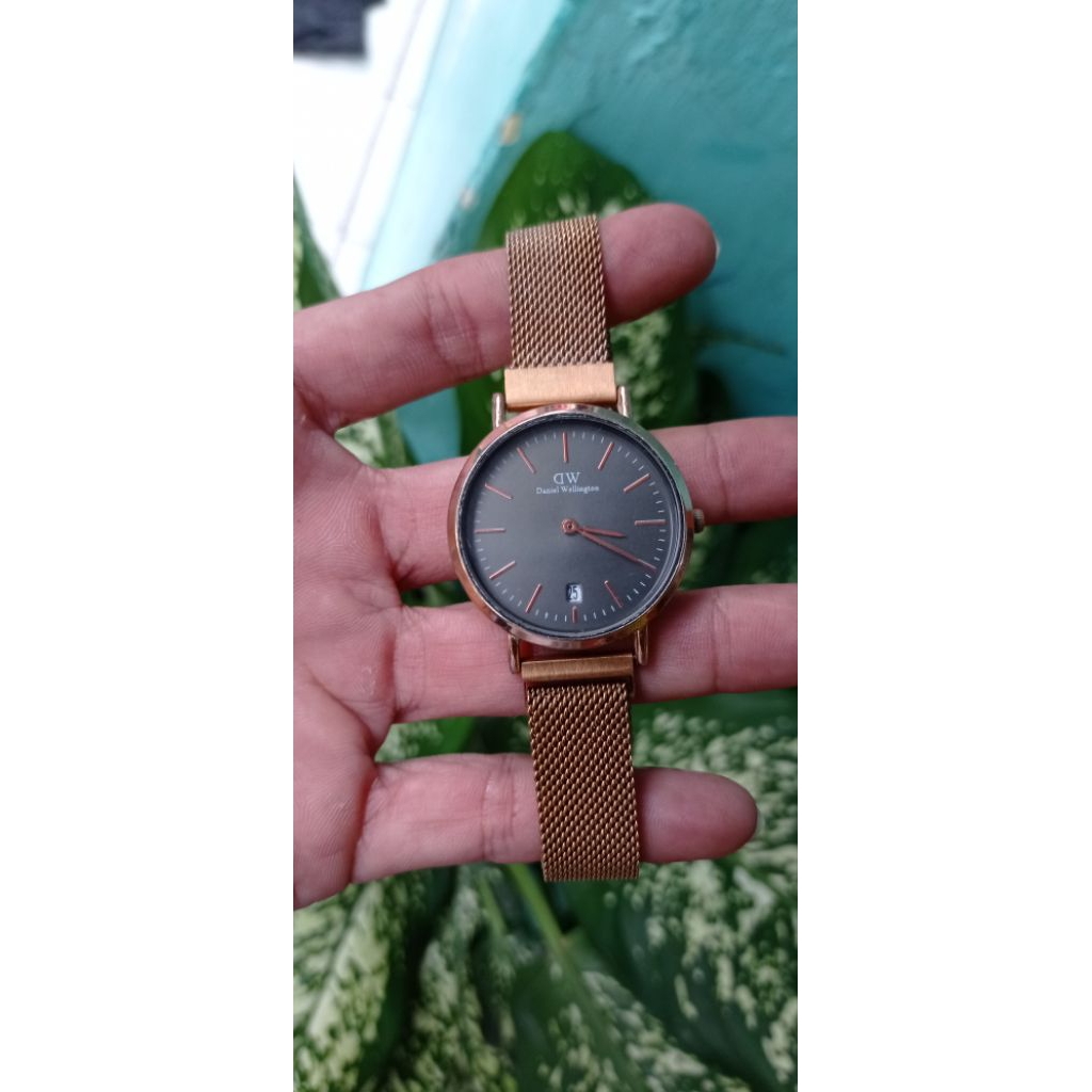jam DW daniel wellington wanita original
