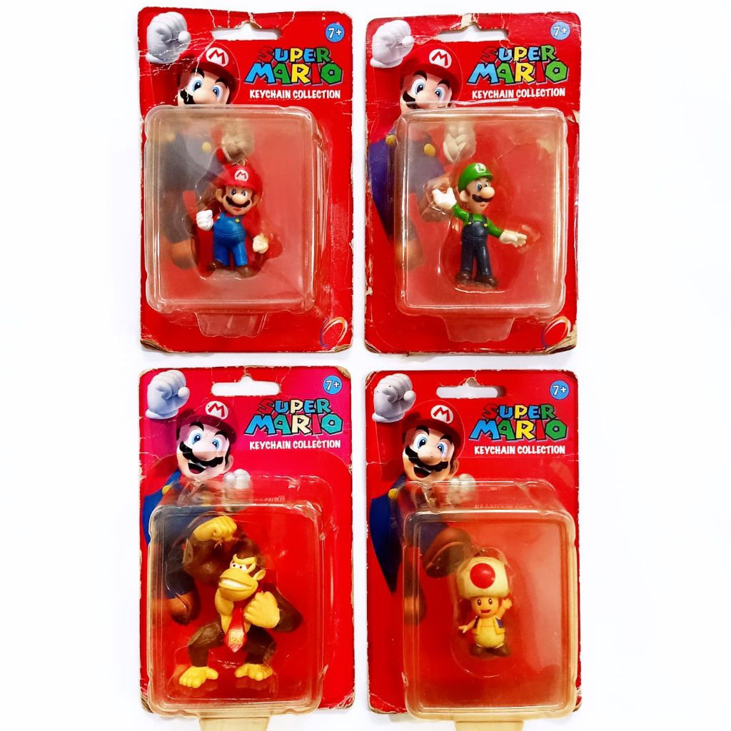 Super Mario Keychain Collection set Nintendo