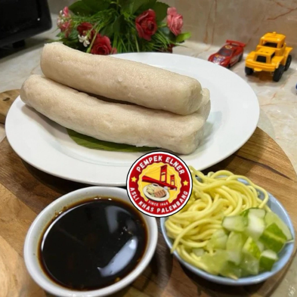 PEMPEK LENJER BESAR ASLI KHAS PALEMBANG