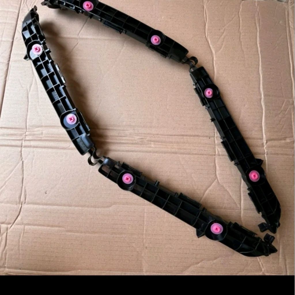 BREKET BUMPER BELAKANG MOBIL INNOVA REBORN+ KLIP PENGANCING BUMPER