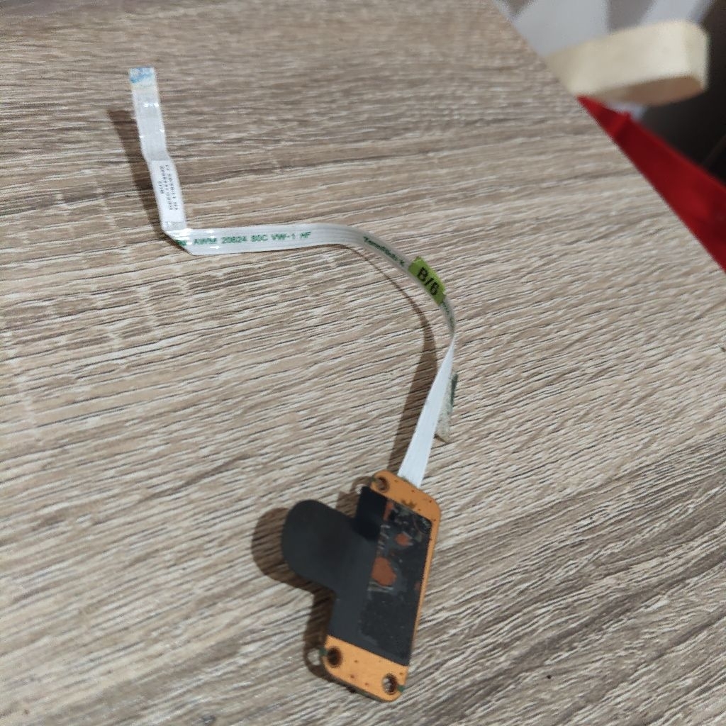 swich on off laptop toshiba L730