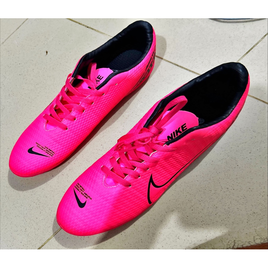 Sepatu Futsal Nike Panton Sol Gerigi