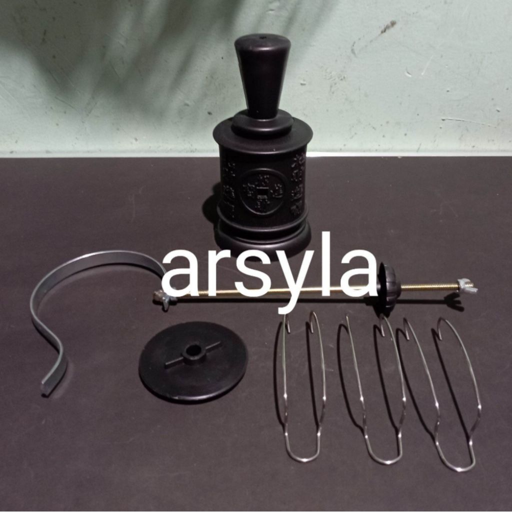 pion dragon gantungan besi dan klem sangkar burung lovebird