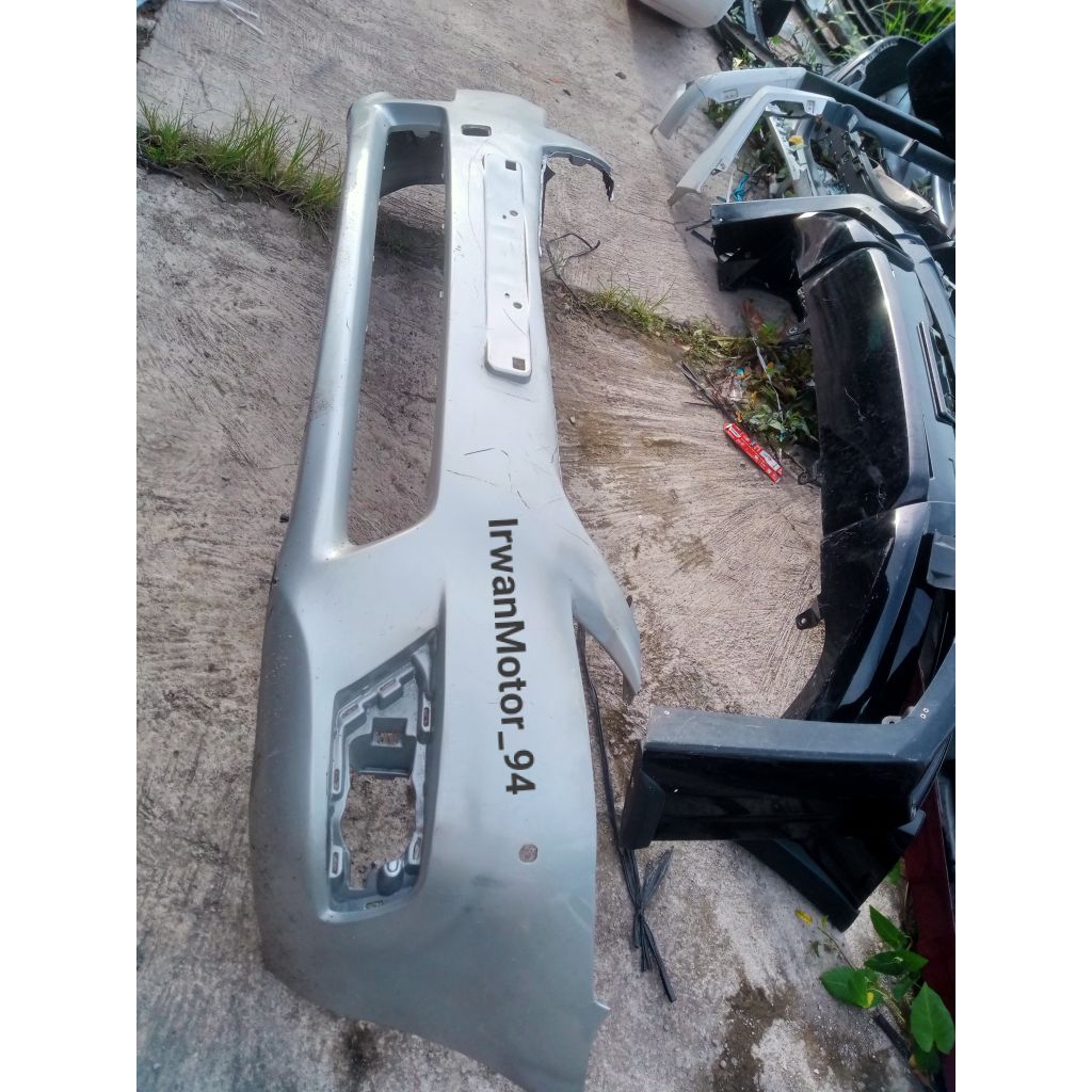 Bemper Bumper depan Toyota Camry Tahun 2010