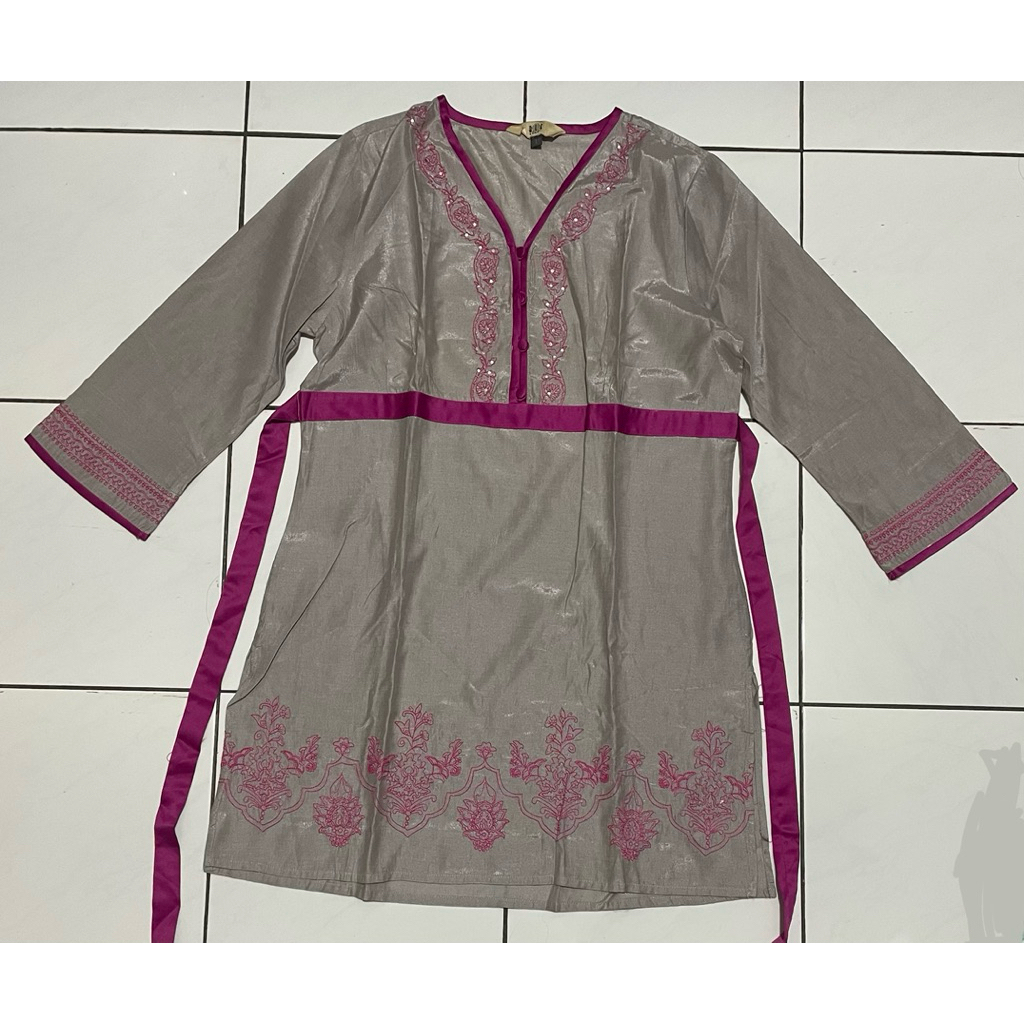 Tunik preloved tunik busui preloved blouse muslimah preloved