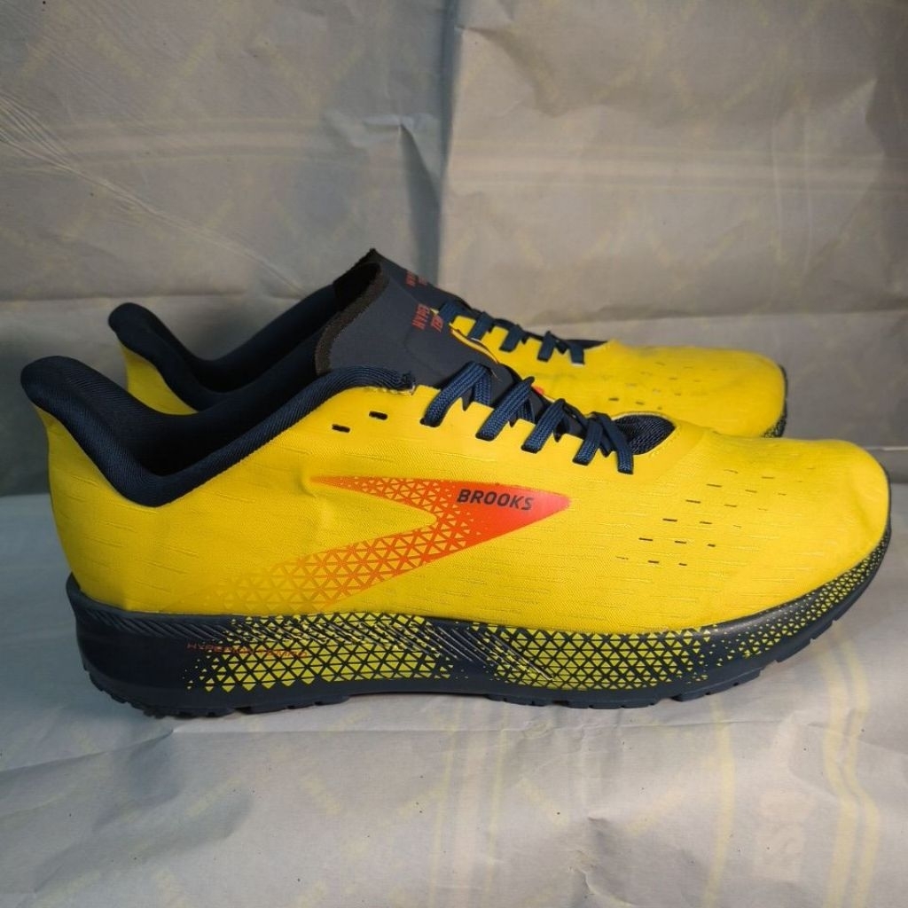 Sepatu Running Brooks Hyperion Tempo Kuning Biru - Size 45 (29cm) siap kirim
