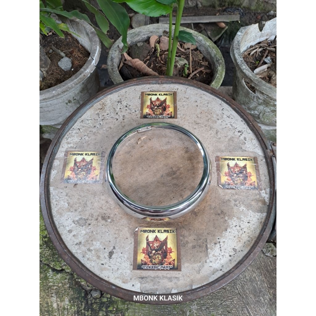 ring lampu depan yamaha rx100 rx125 rxs congo ORIGINAL ring headlamp reflektor rx100 rx125 ring lamp