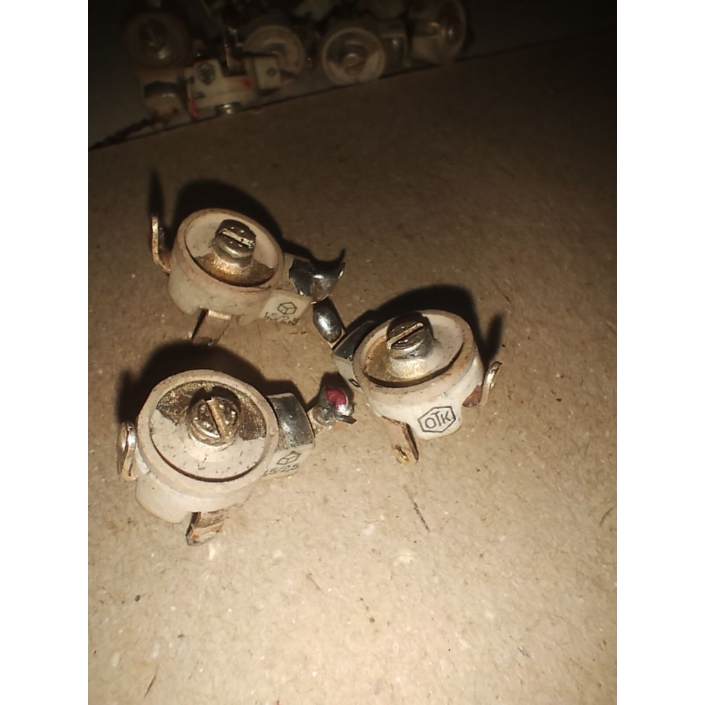 otk trimer cramic capacitor 2pf/7pf nos