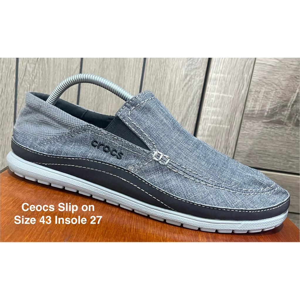 CROCS SLIP ON SIZE 43