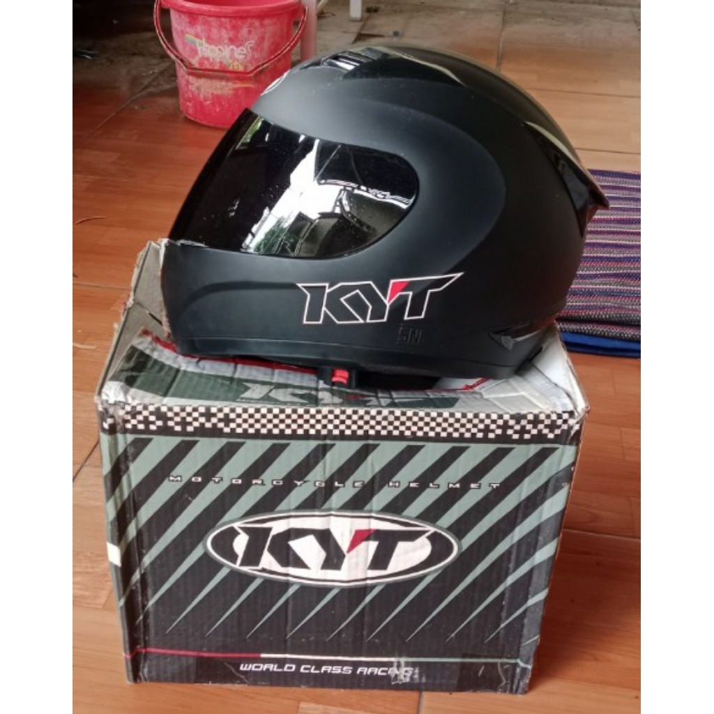 HELM KYT R10 FULLFACE SECOND original
