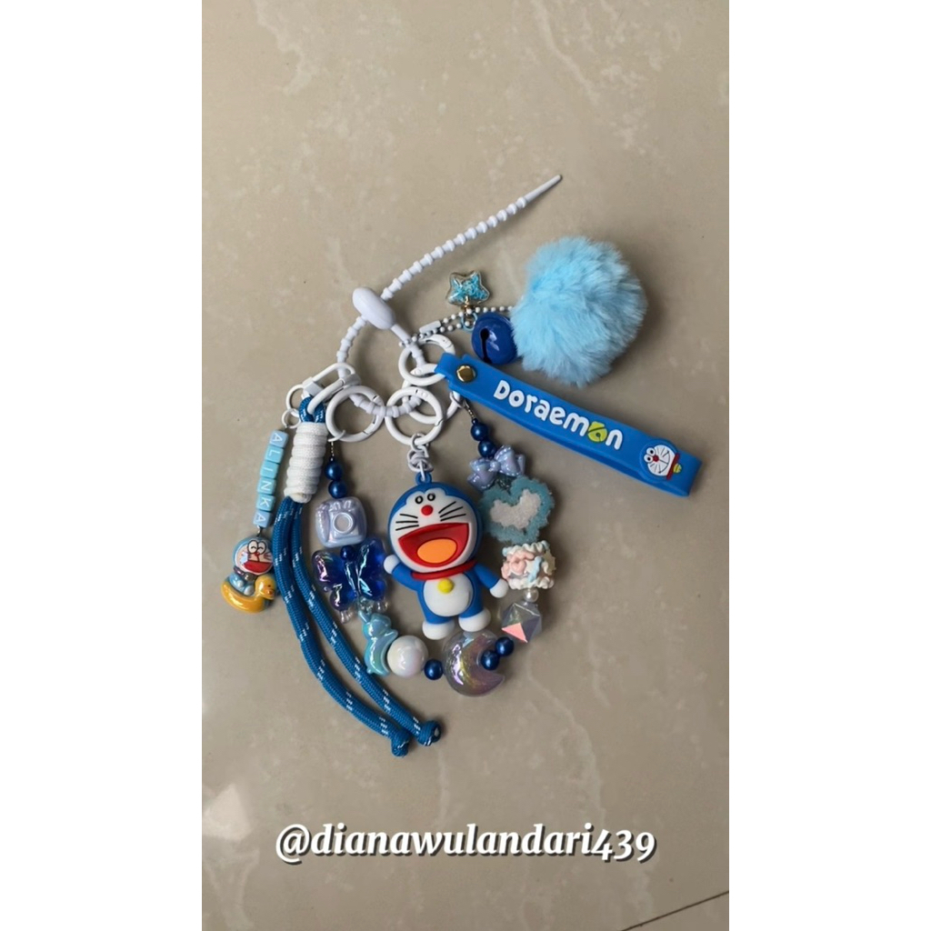 CUSTOM BAG CHARM DAN PHONE STRAP DORAEMON BLUE WHITE ALINKA