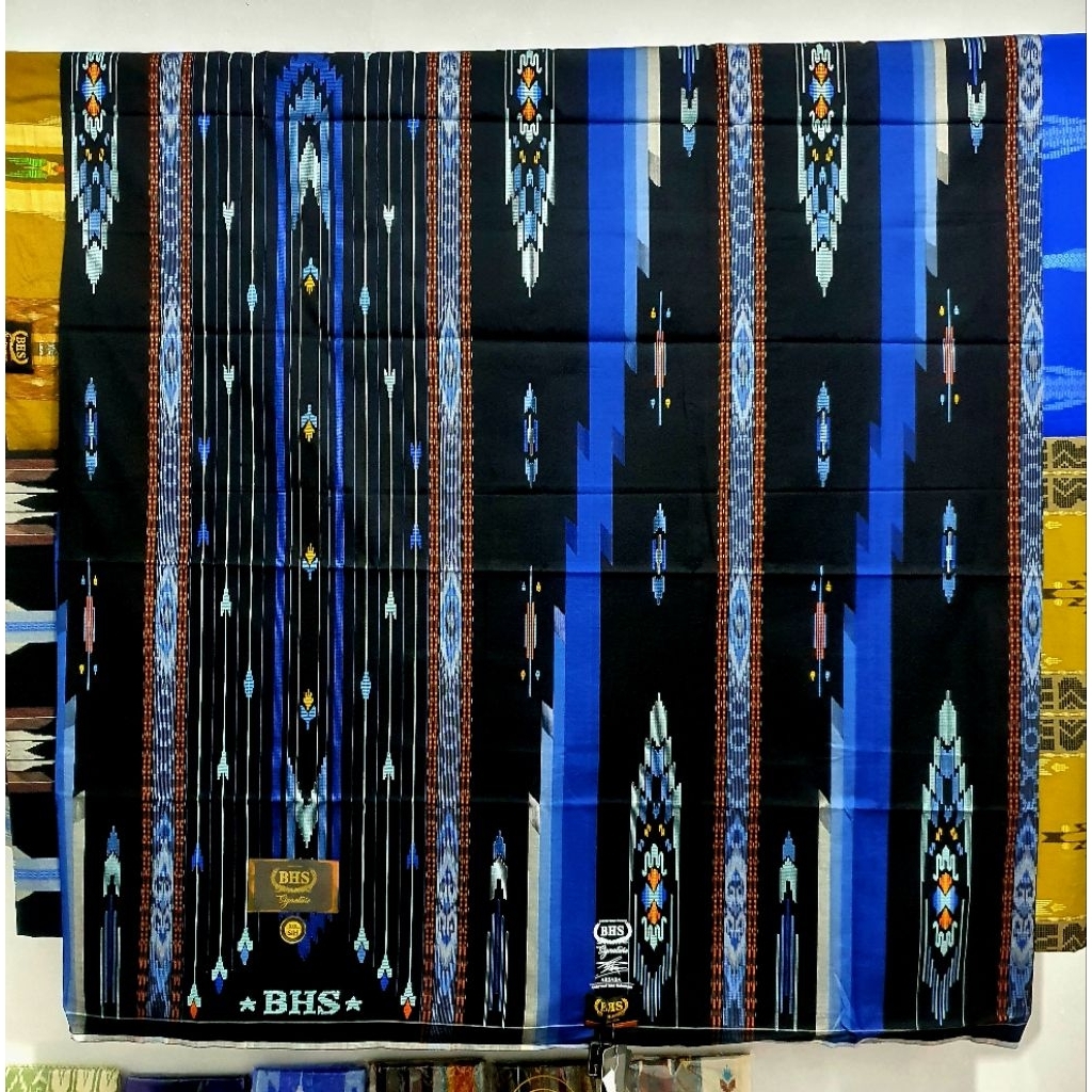 BHS SIGNATURE GOLD SILVER