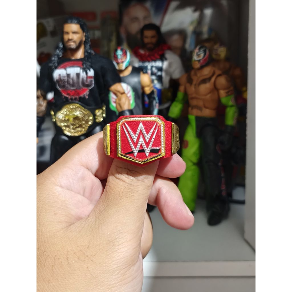 sabuk pesanan om faisal (mainan) untuk WWE