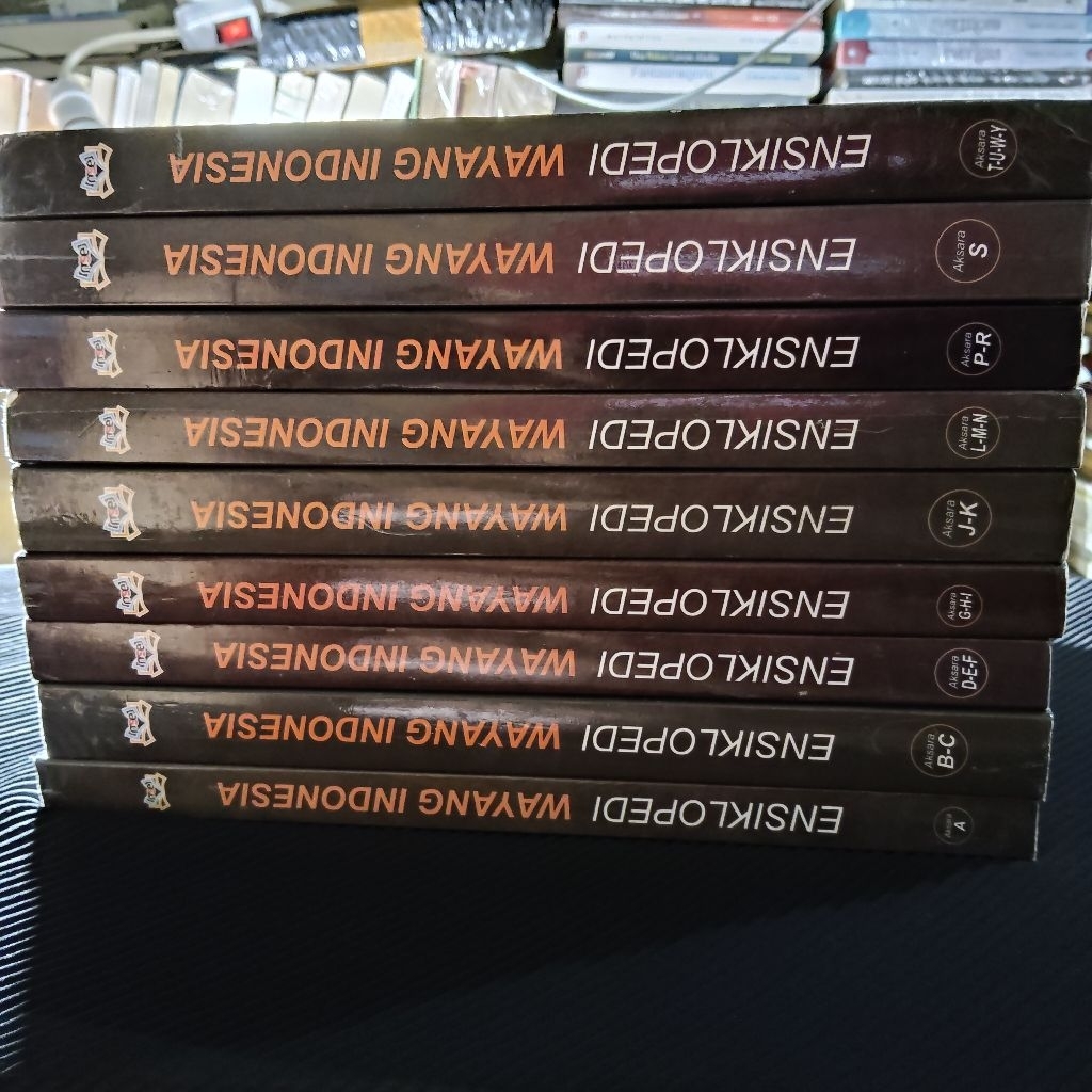 Buku Original • Sepaket 9 Buku Ensiklopedia Wayang Indonesia