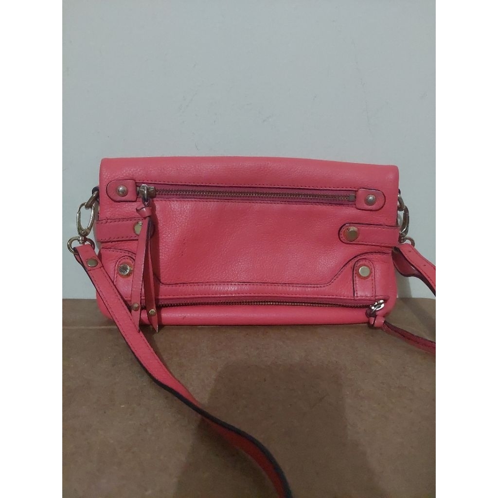 Tas Sling Lipat Gillivo