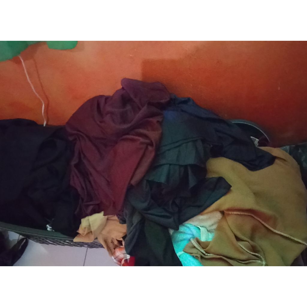 gamis ld 150 dan rok jumbo lp 130 preloved bekas tapi bagus