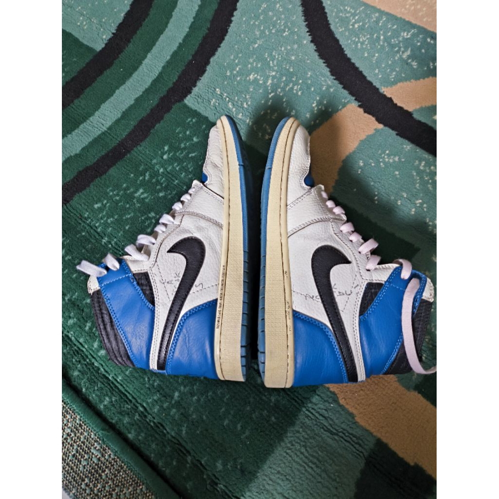 SEPATU NIKE TRAVIS SCOTT NO 42 SECOND BEKAS ORIGINAL