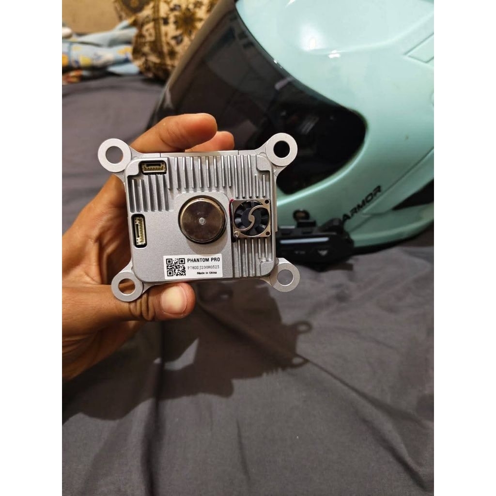 Gimbal kamera Phantom 3Pro minus blank hitam