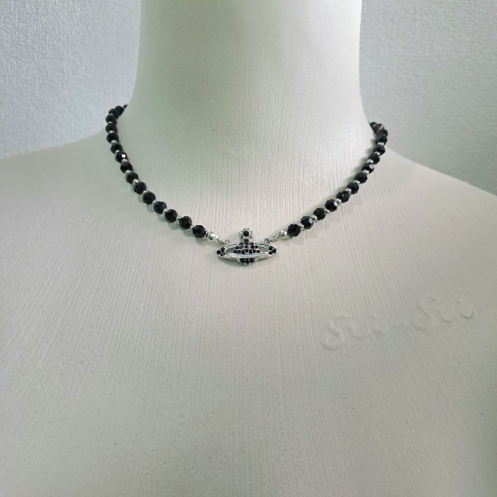 (PRELOVED) Vivienne Westwood Orb Saturn Necklace Punk Royalty Kalung Unisex Desainer Branded