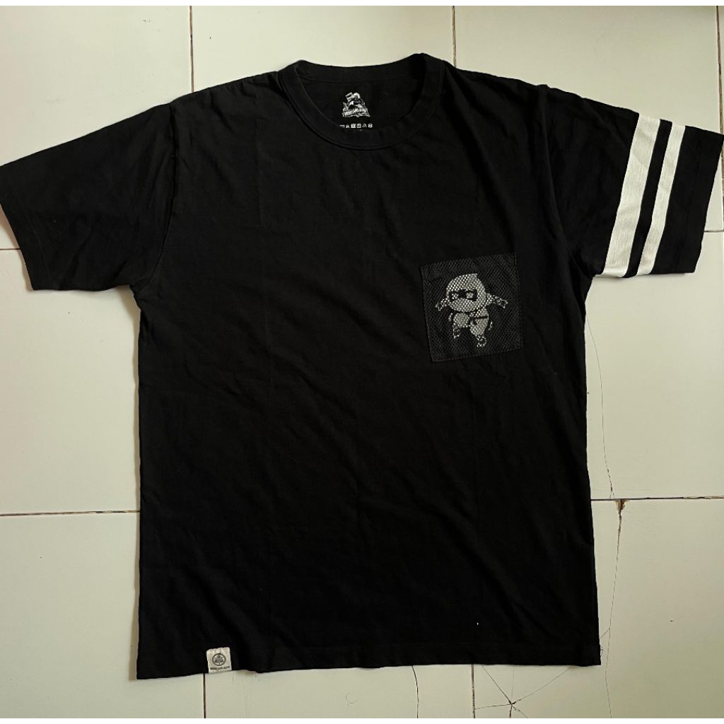 MOMOTARO BLACK T-SHIRT sz L