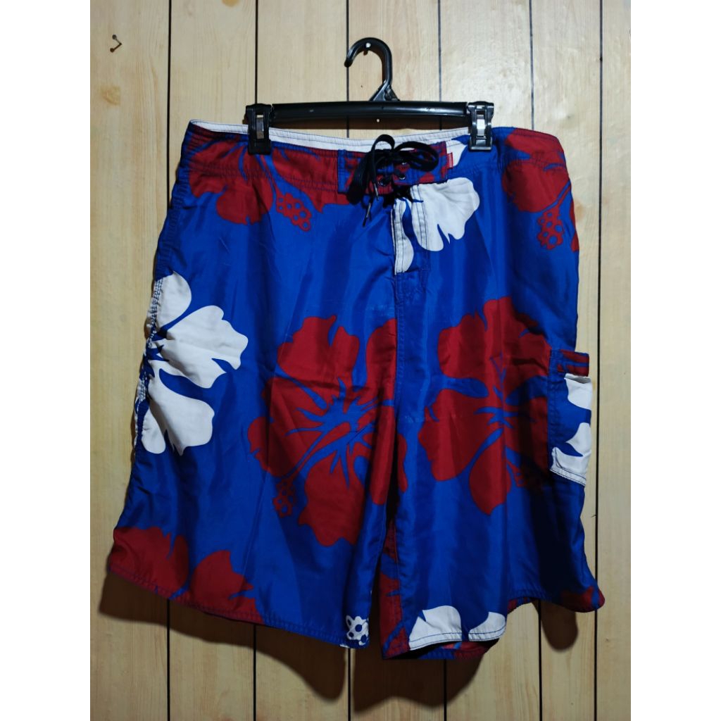 celana surfing Quiksilver