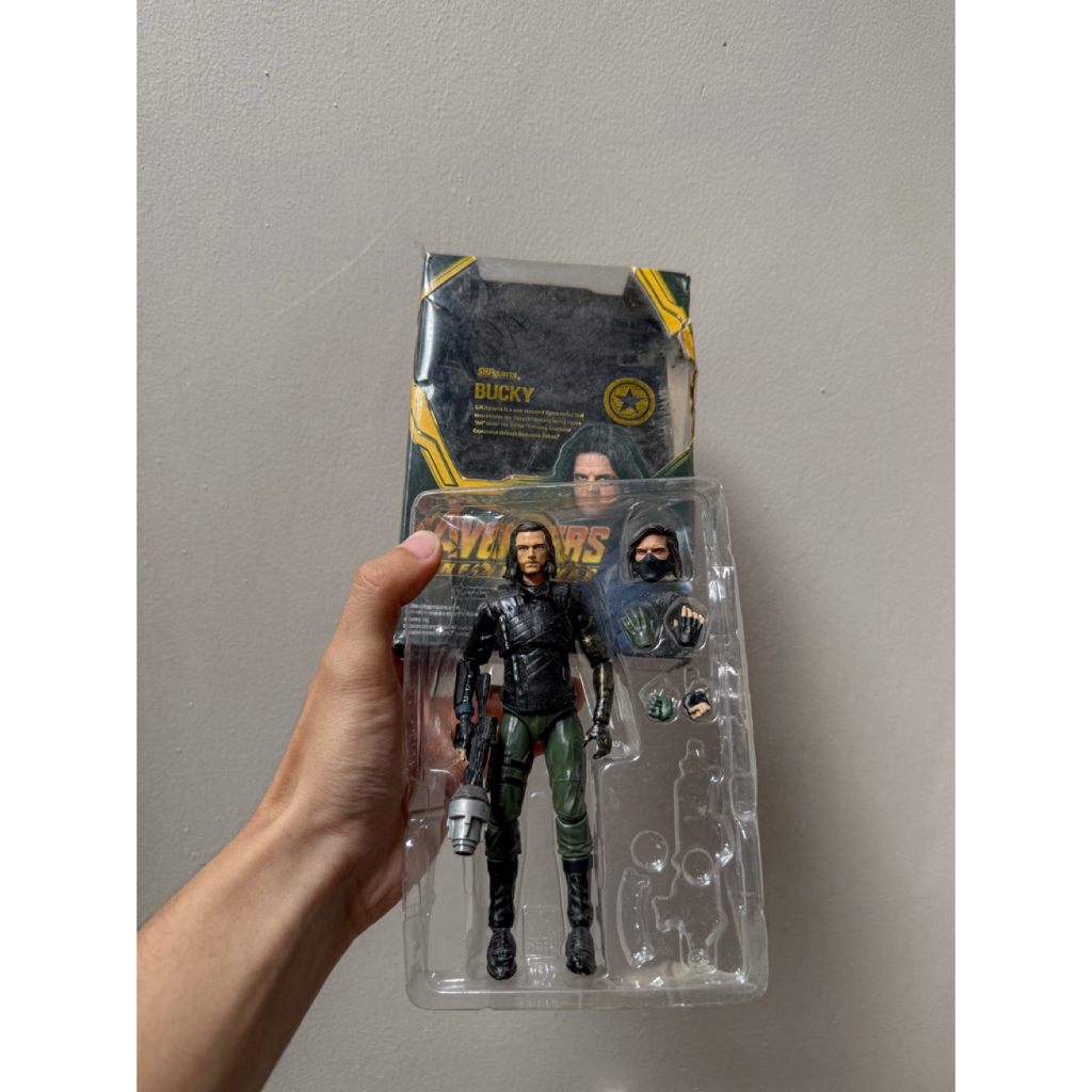 figure winter soldier bucky thunderbolts avengers doomsday marvel legends hasbro toybiz